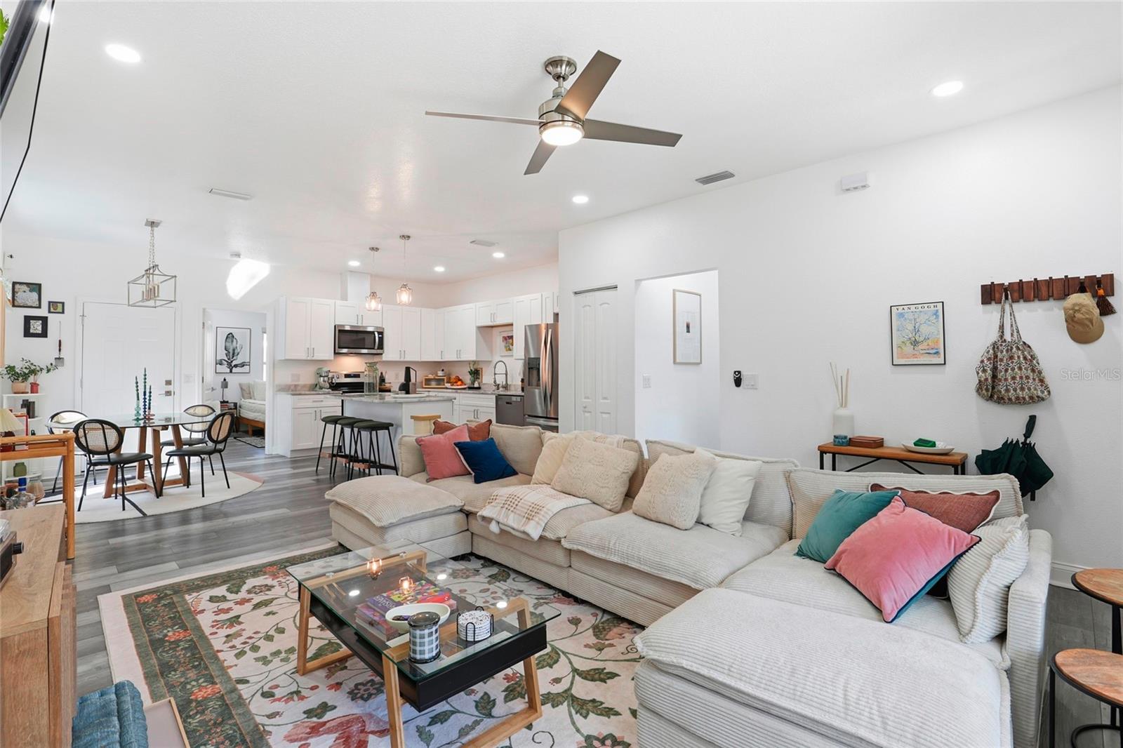 Image 8 of 35 For 318 19th Street