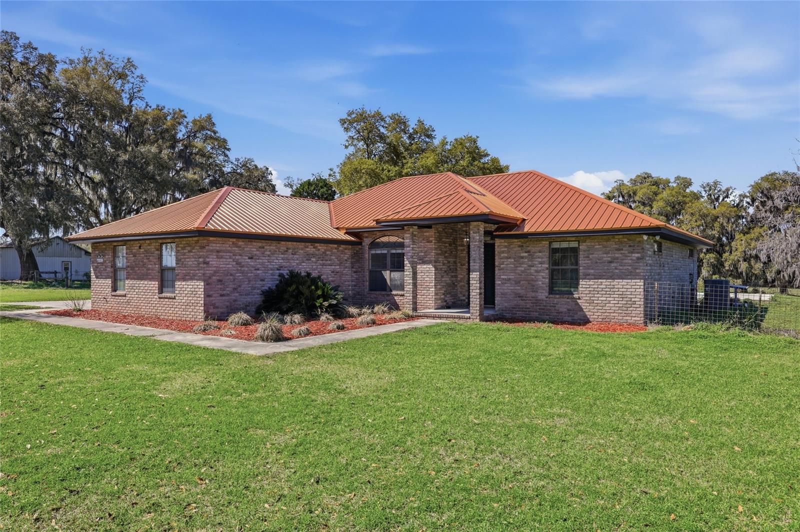 Image 30 of 36 For 462 Fairlington Court