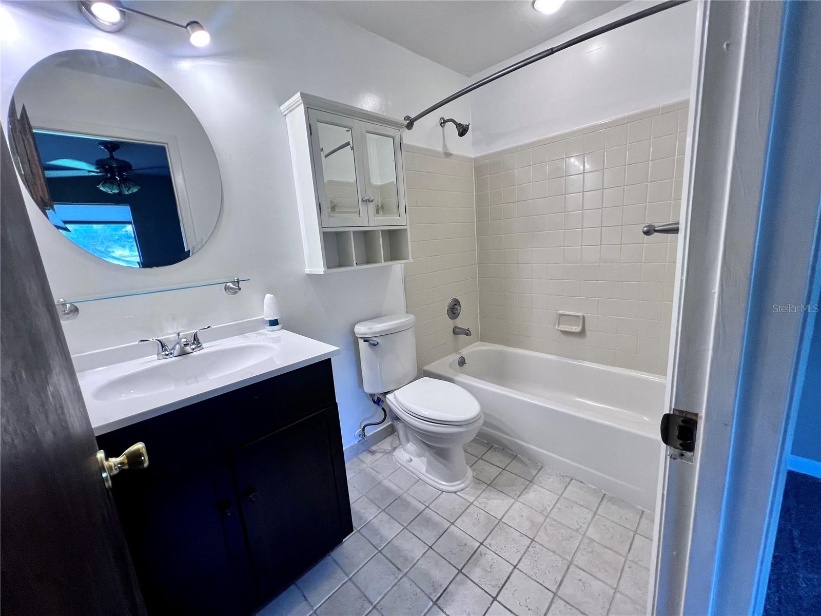 Image 5 of 17 For 2735 35th Place 2004