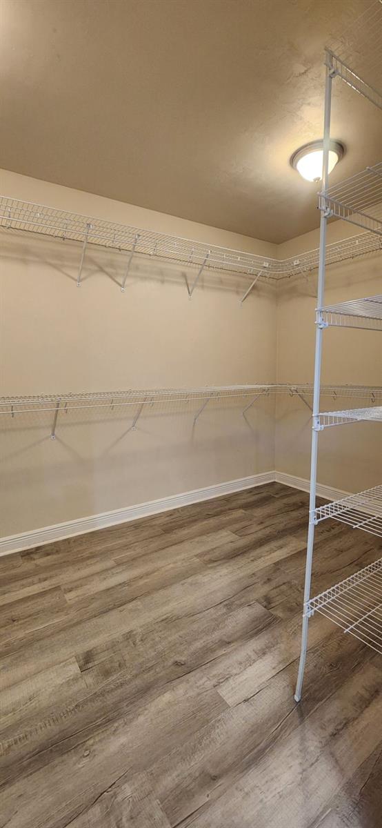 Image 22 of 36 For 15806 103rd Avenue