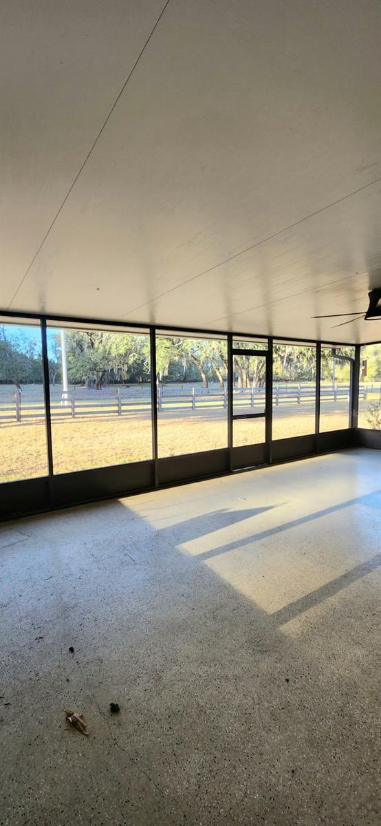 Image 29 of 36 For 15806 103rd Avenue