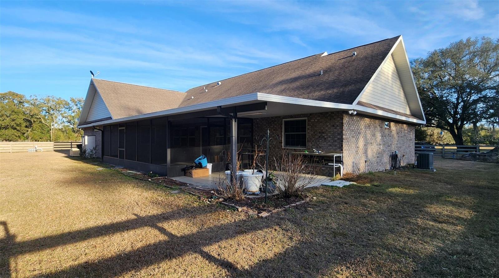 Image 31 of 36 For 15806 103rd Avenue