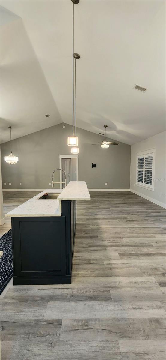 Image 7 of 36 For 15806 103rd Avenue