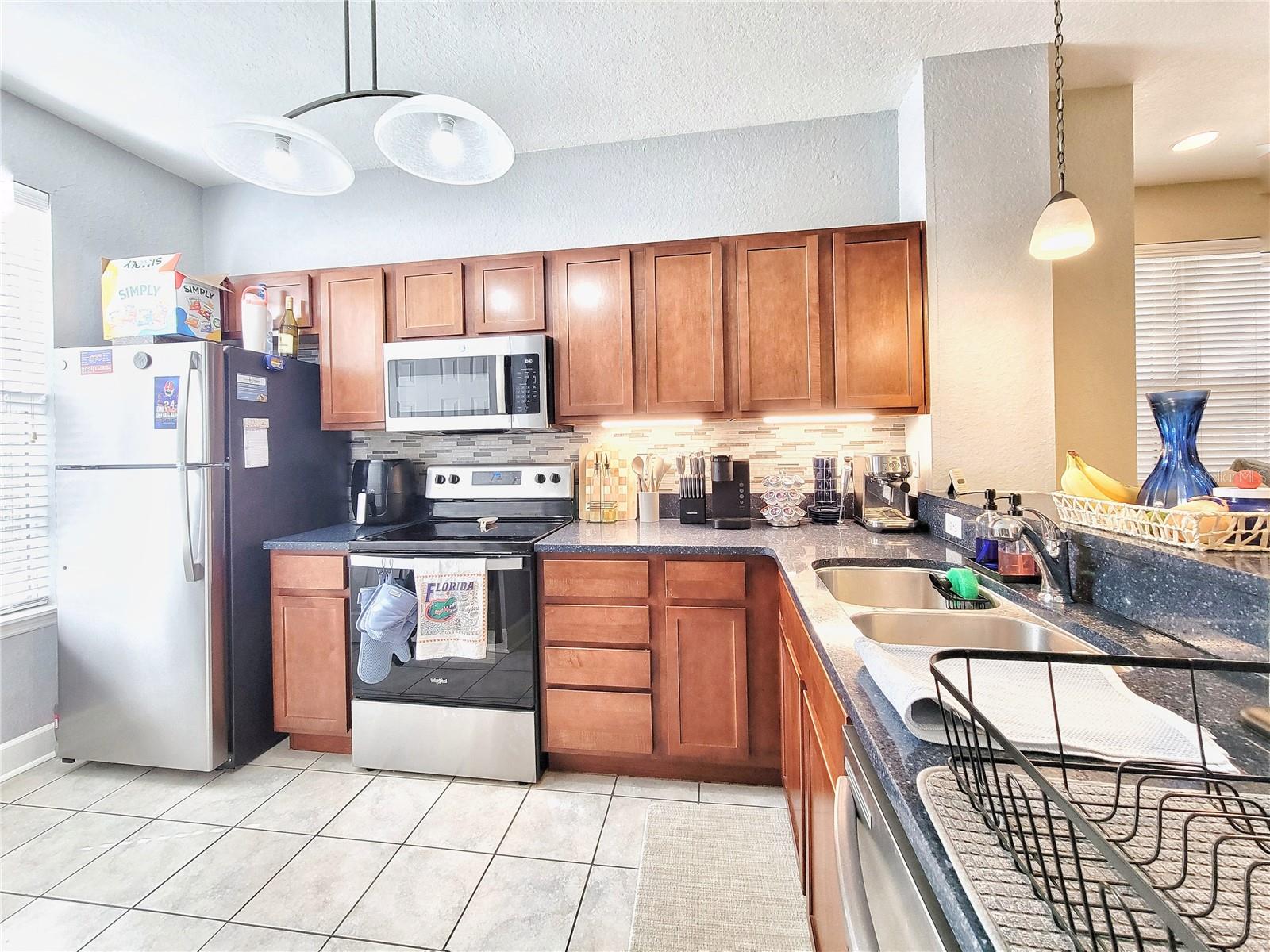 Image 17 of 33 For 2508 35th Place P91