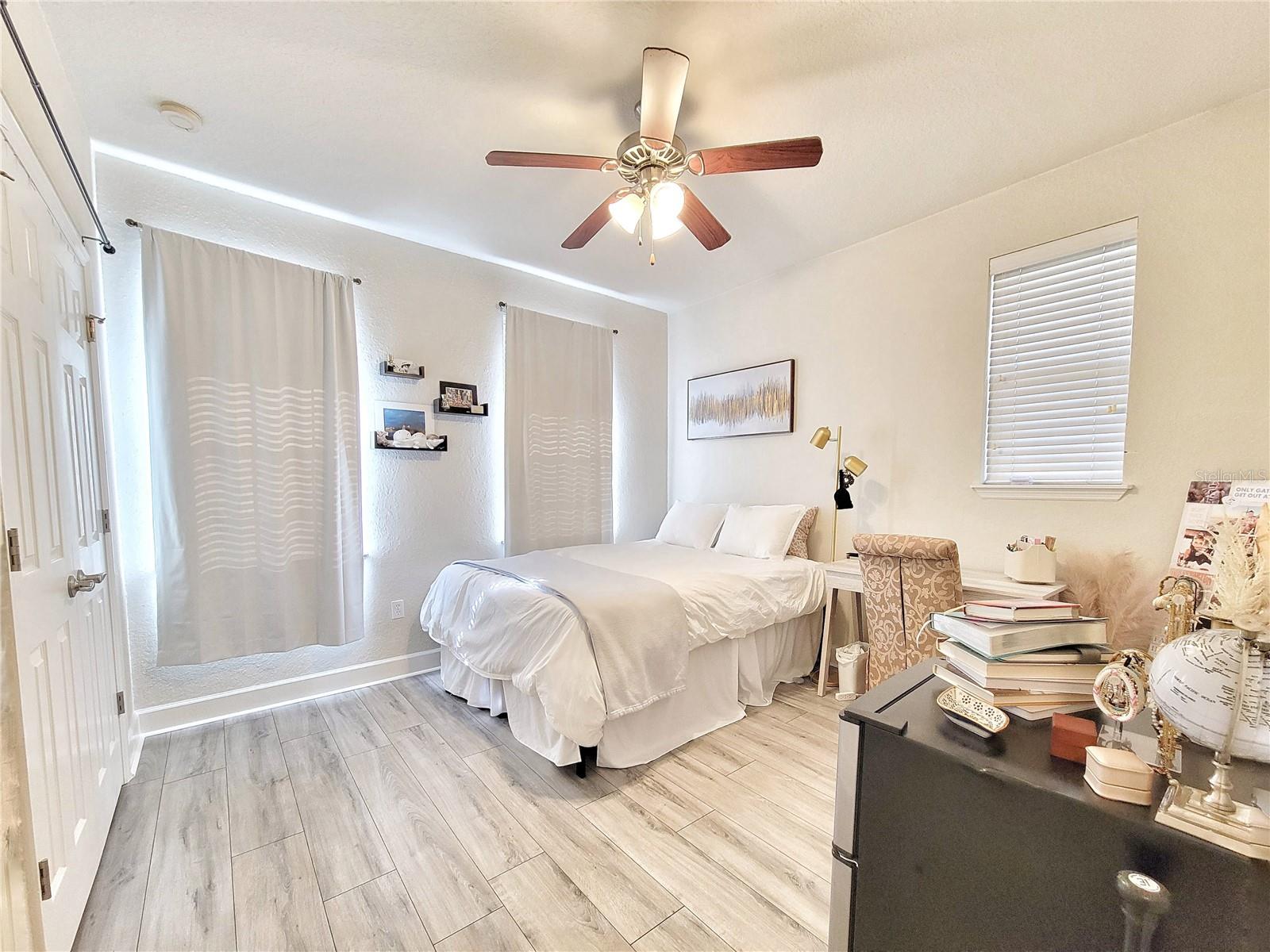 Image 18 of 33 For 2508 35th Place P91