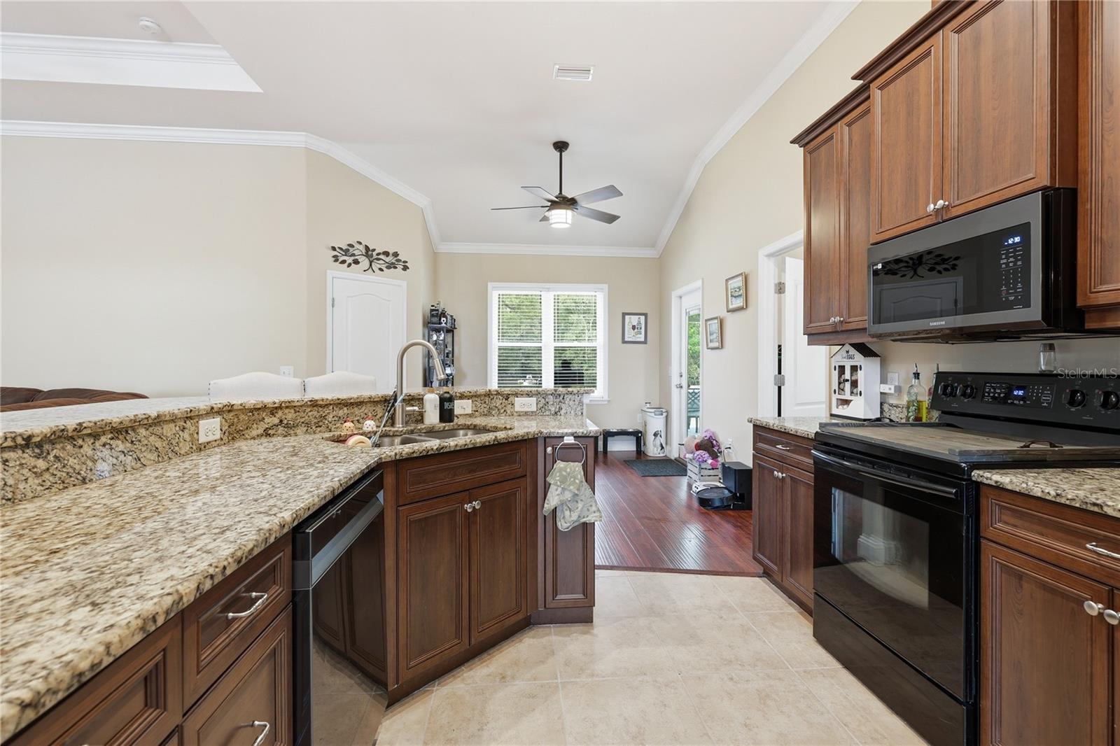 Image 10 of 34 For 24934 170th Road