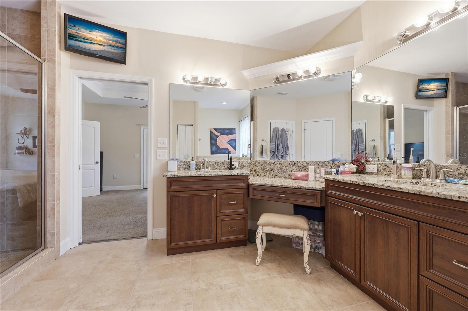 Image 19 of 34 For 24934 170th Road