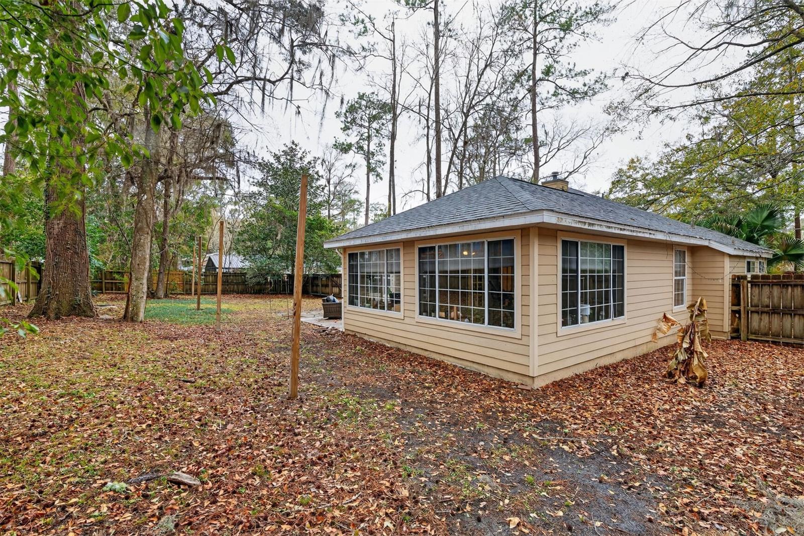 Image 37 of 43 For 305 28th Street