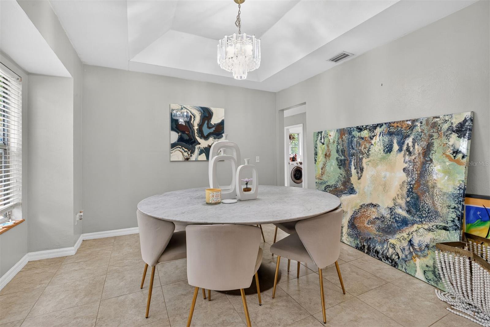 Image 4 of 43 For 305 28th Street