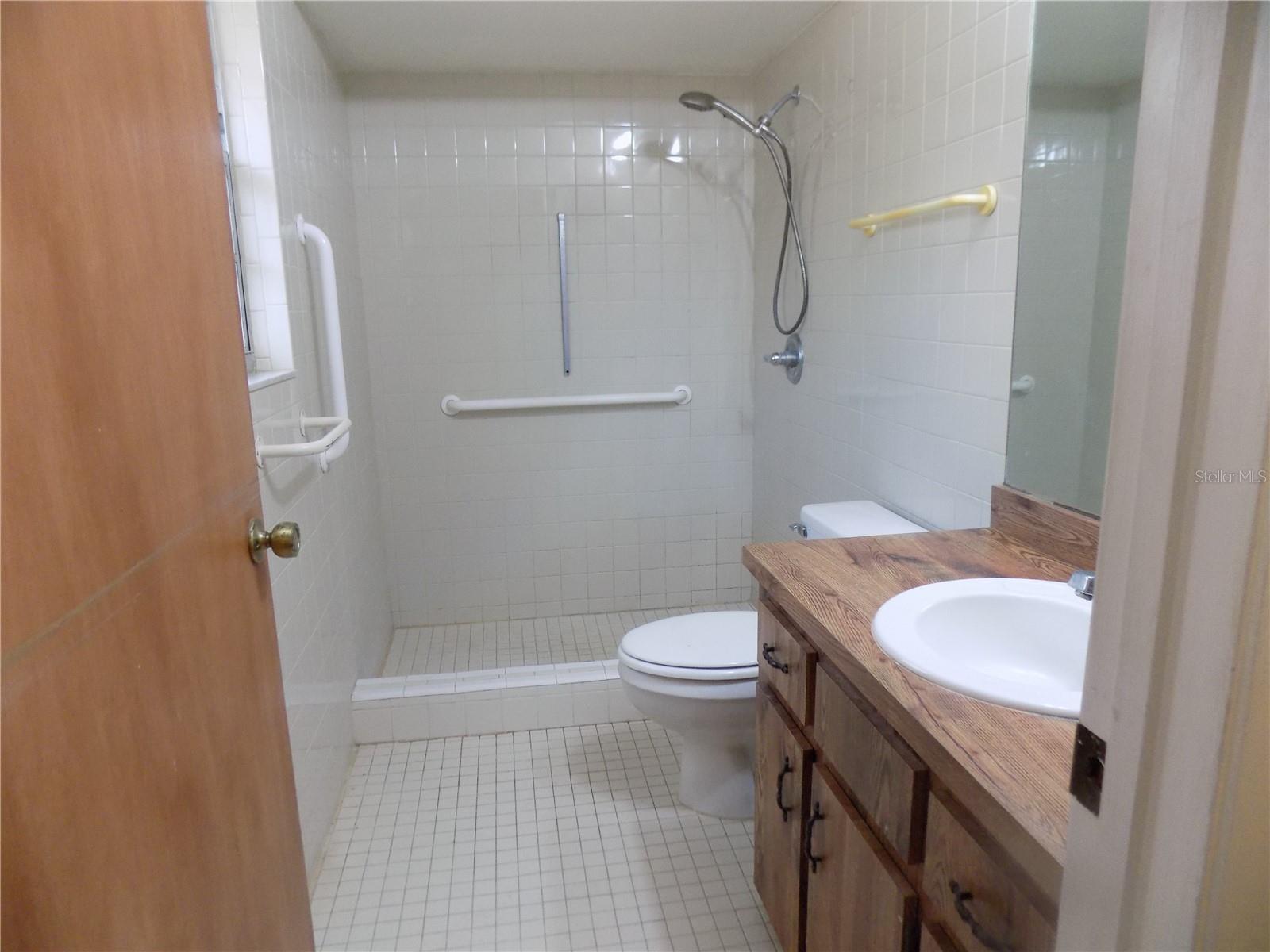 Image 13 of 25 For 4408 44 Place Nw