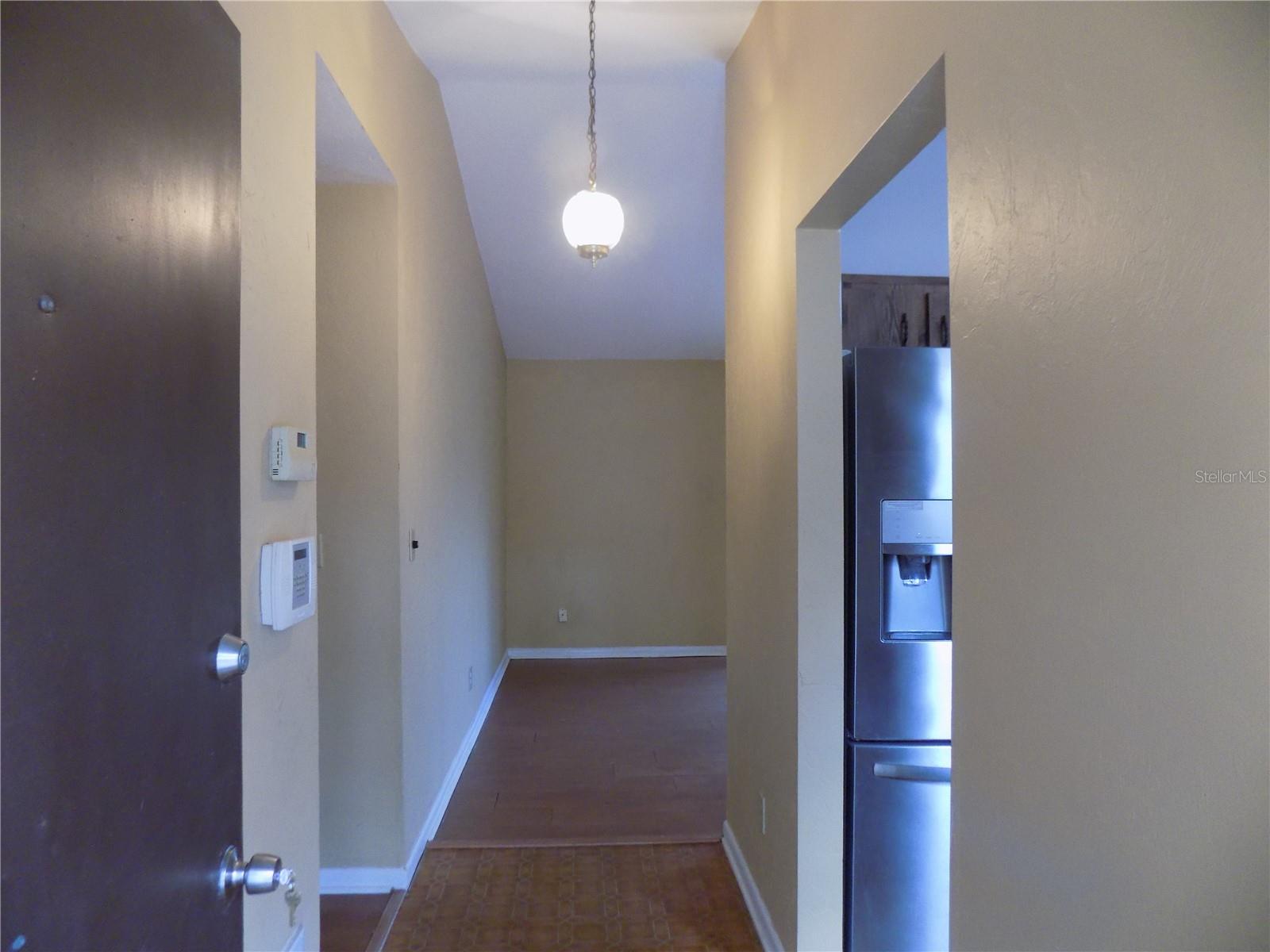 Image 7 of 25 For 4408 44 Place Nw