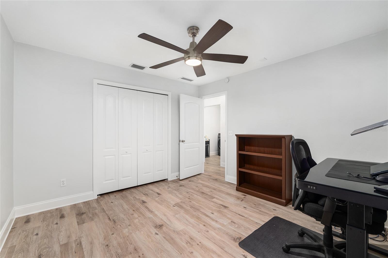 Image 31 of 49 For 944 256th Terrace