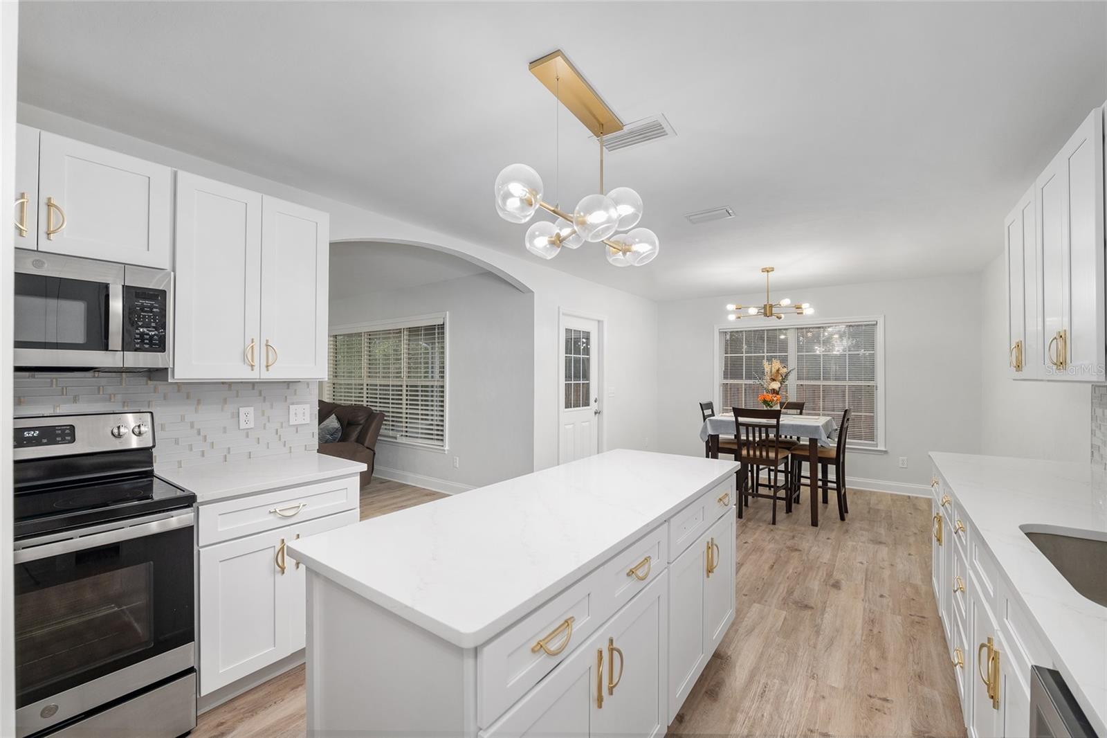 Image 4 of 49 For 944 256th Terrace