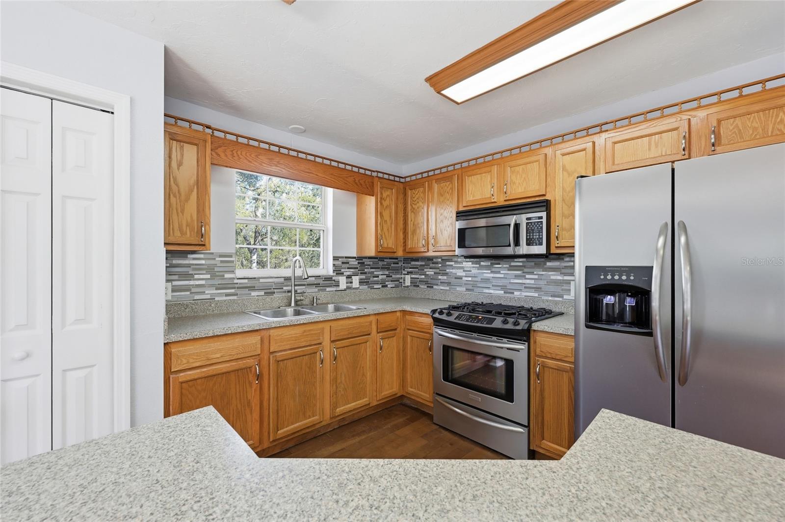 Image 13 of 42 For 18825 229th Drive