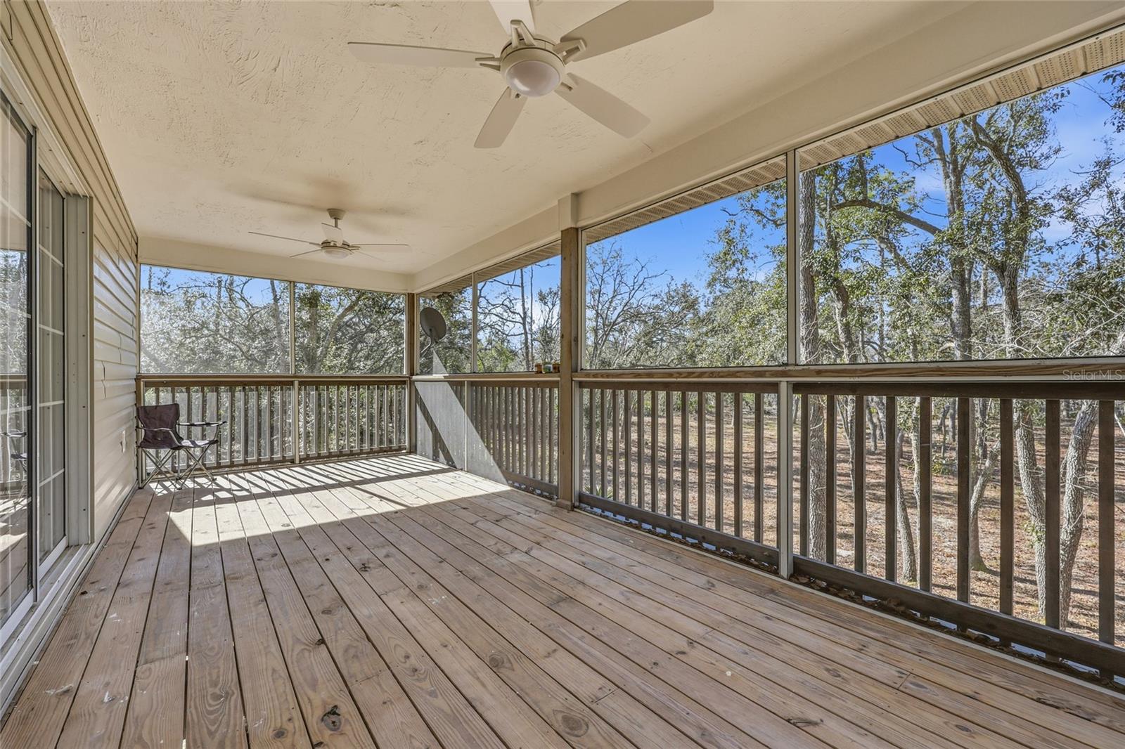 Image 23 of 42 For 18825 229th Drive