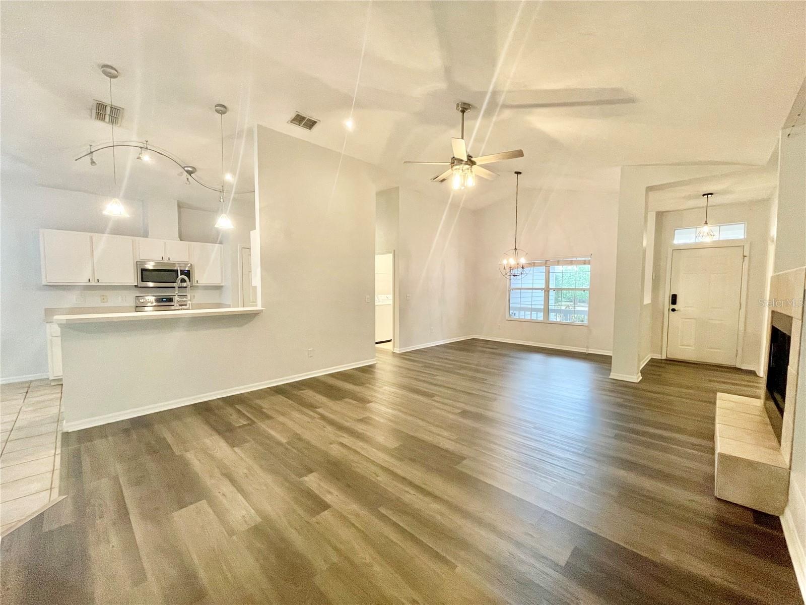 Image 4 of 52 For 8757 20th Lane