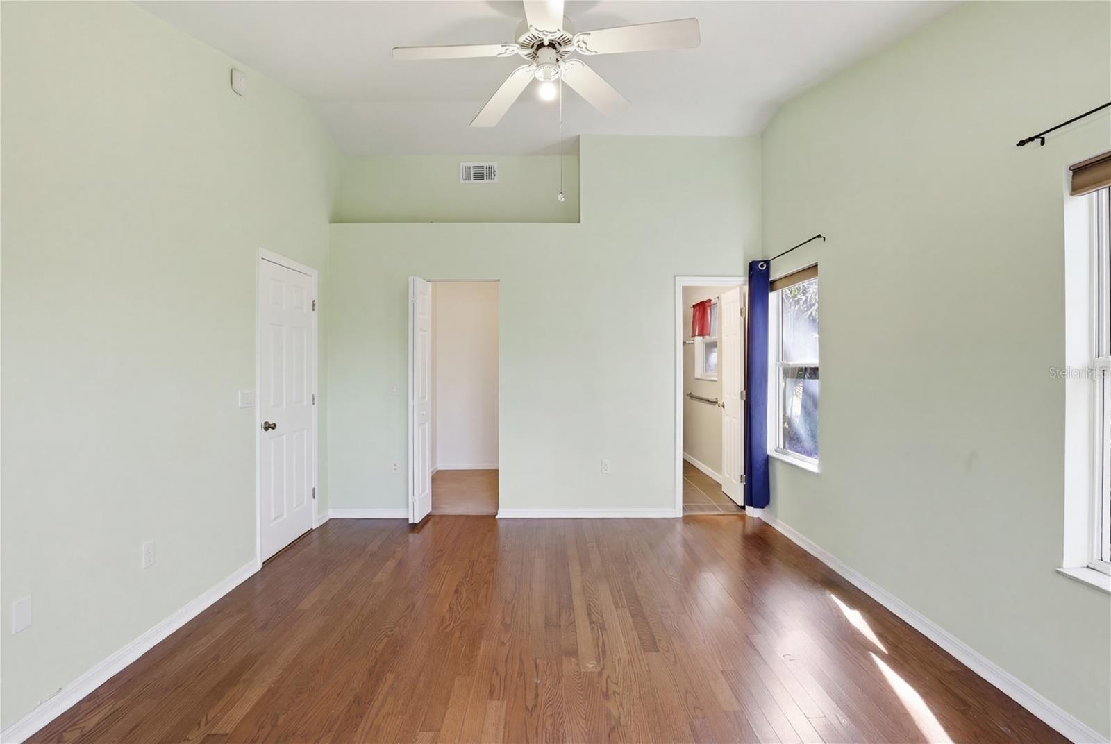 Image 8 of 17 For 8006 62nd Lane