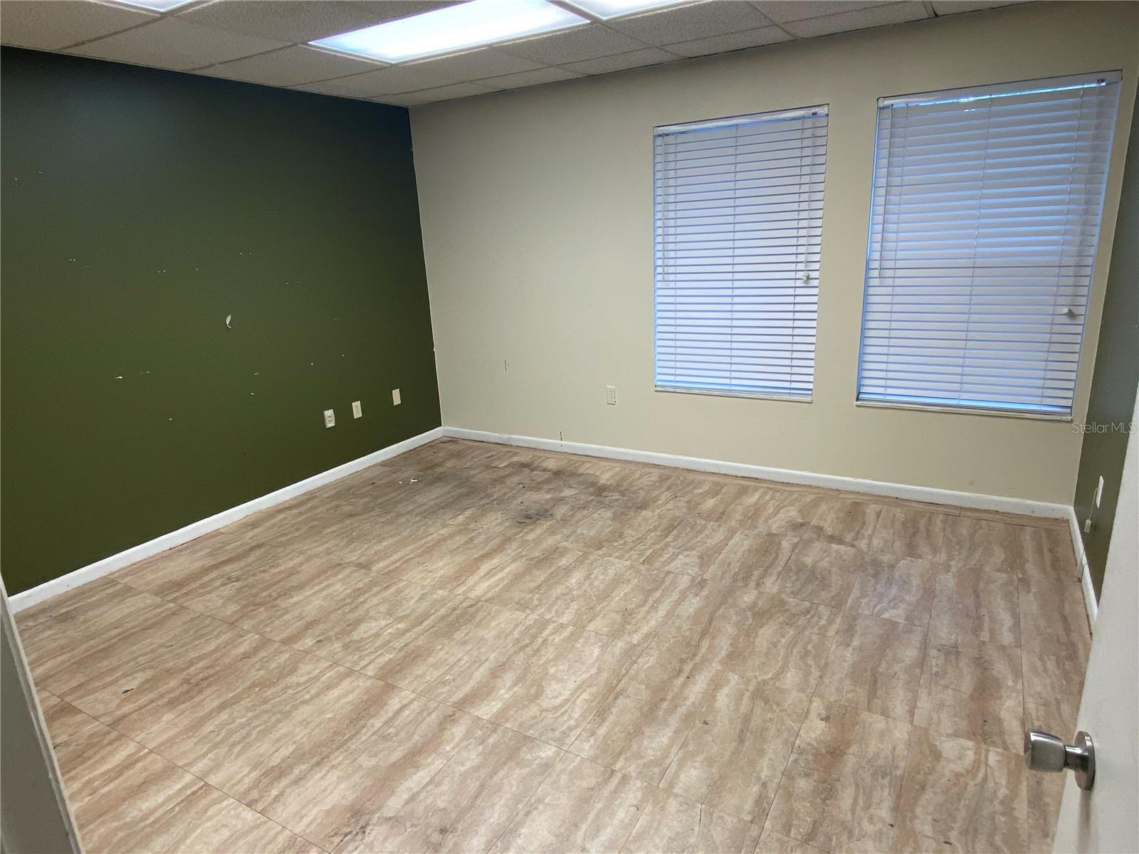 Image 15 of 16 For 1405 13th Street B-c