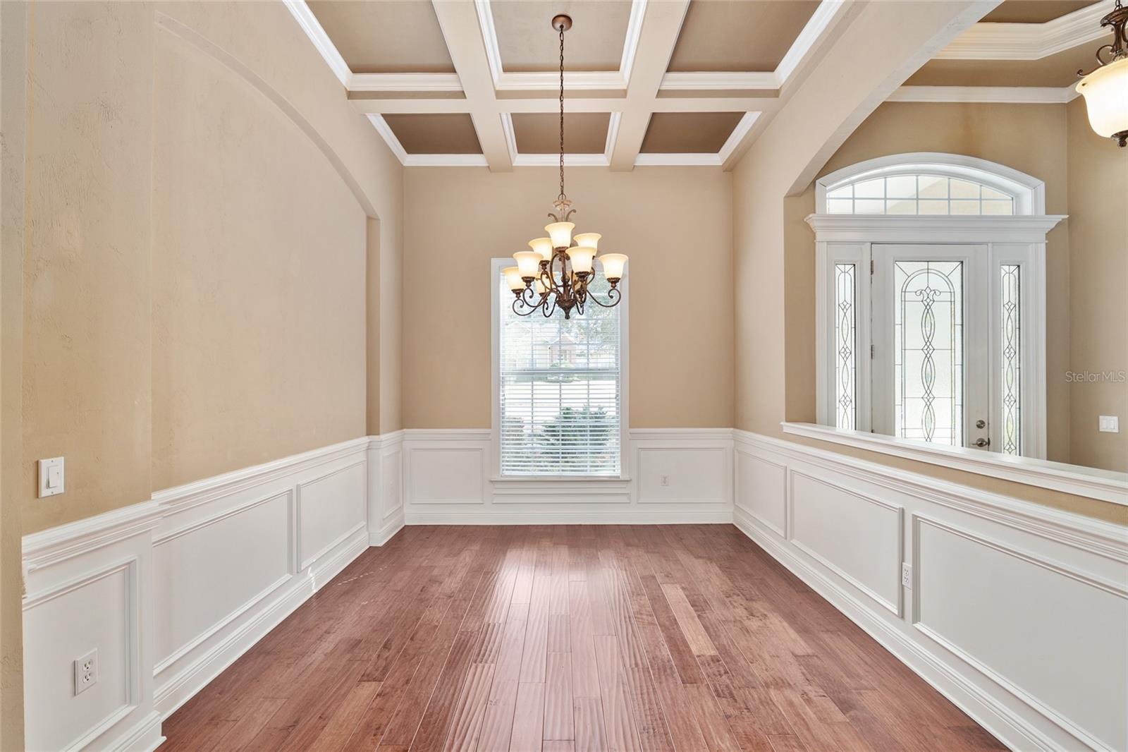 Image 5 of 43 For 1984 112th Drive