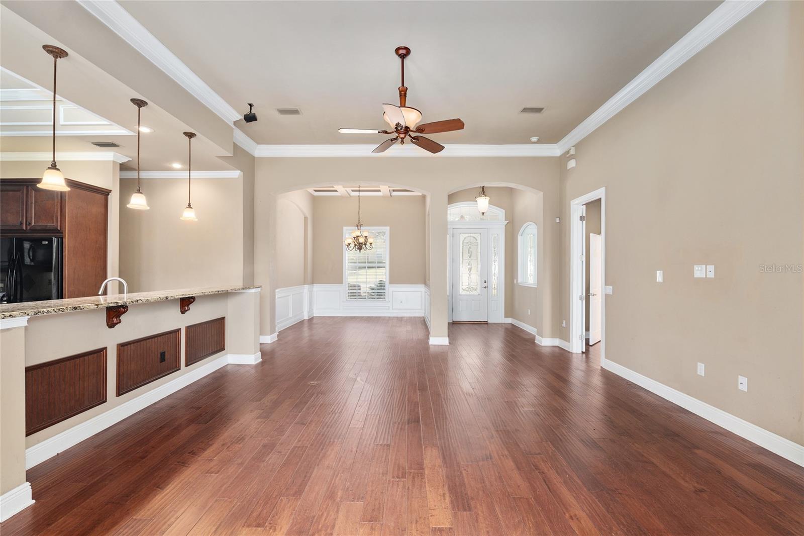 Image 6 of 43 For 1984 112th Drive