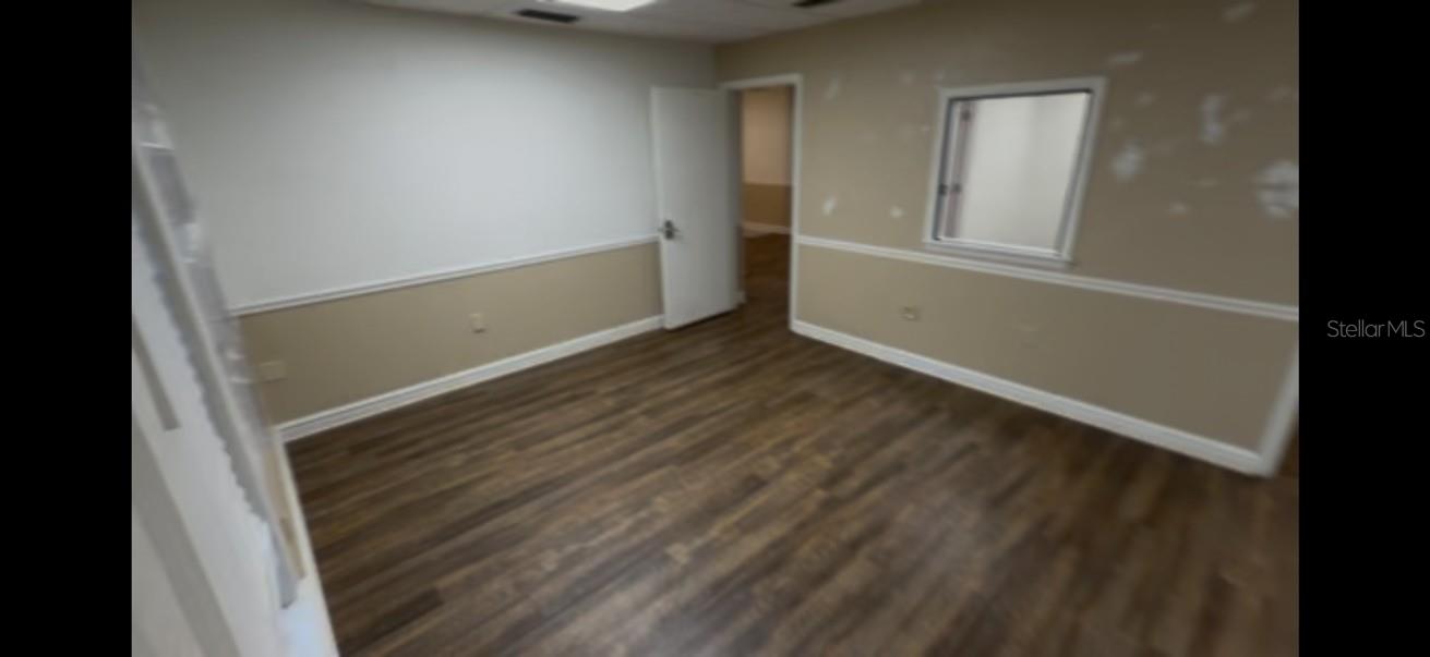 Image 9 of 10 For 1405 13th Street E