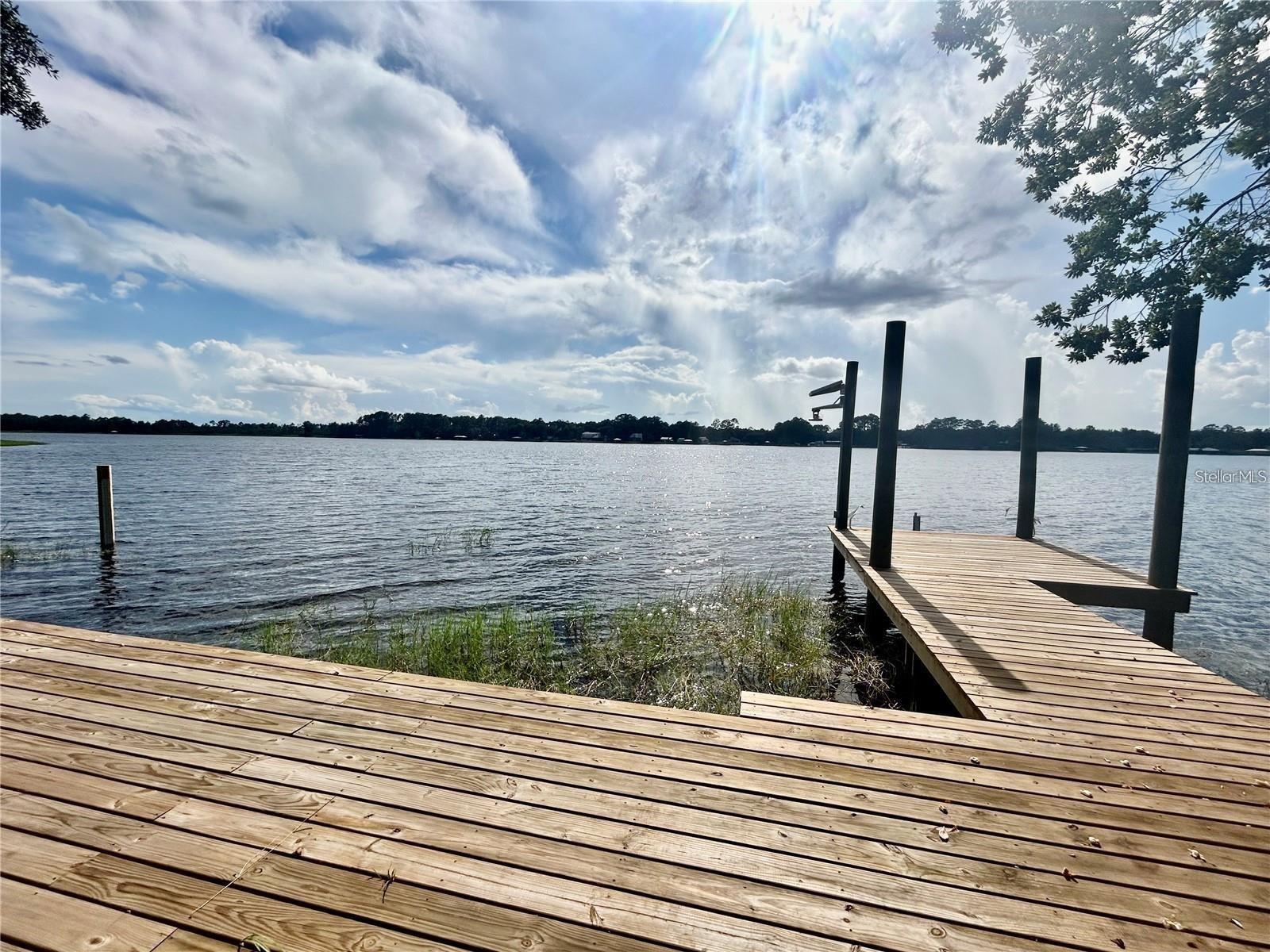 Image 5 of 17 For 243 Star Lake Drive