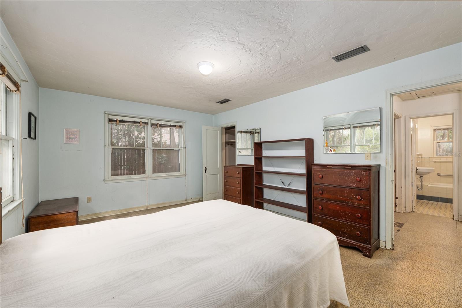 Image 40 of 55 For 1930 8th Avenue