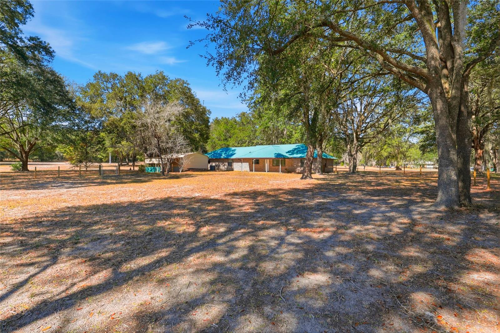 Image 48 of 51 For 534 Thorne Lane