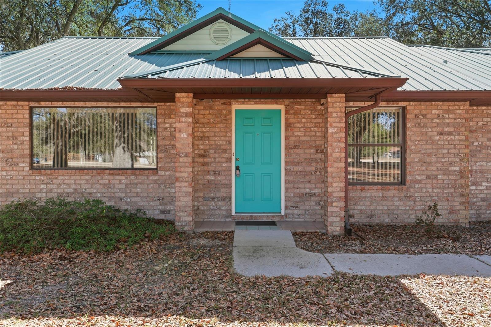 Image 6 of 51 For 534 Thorne Lane