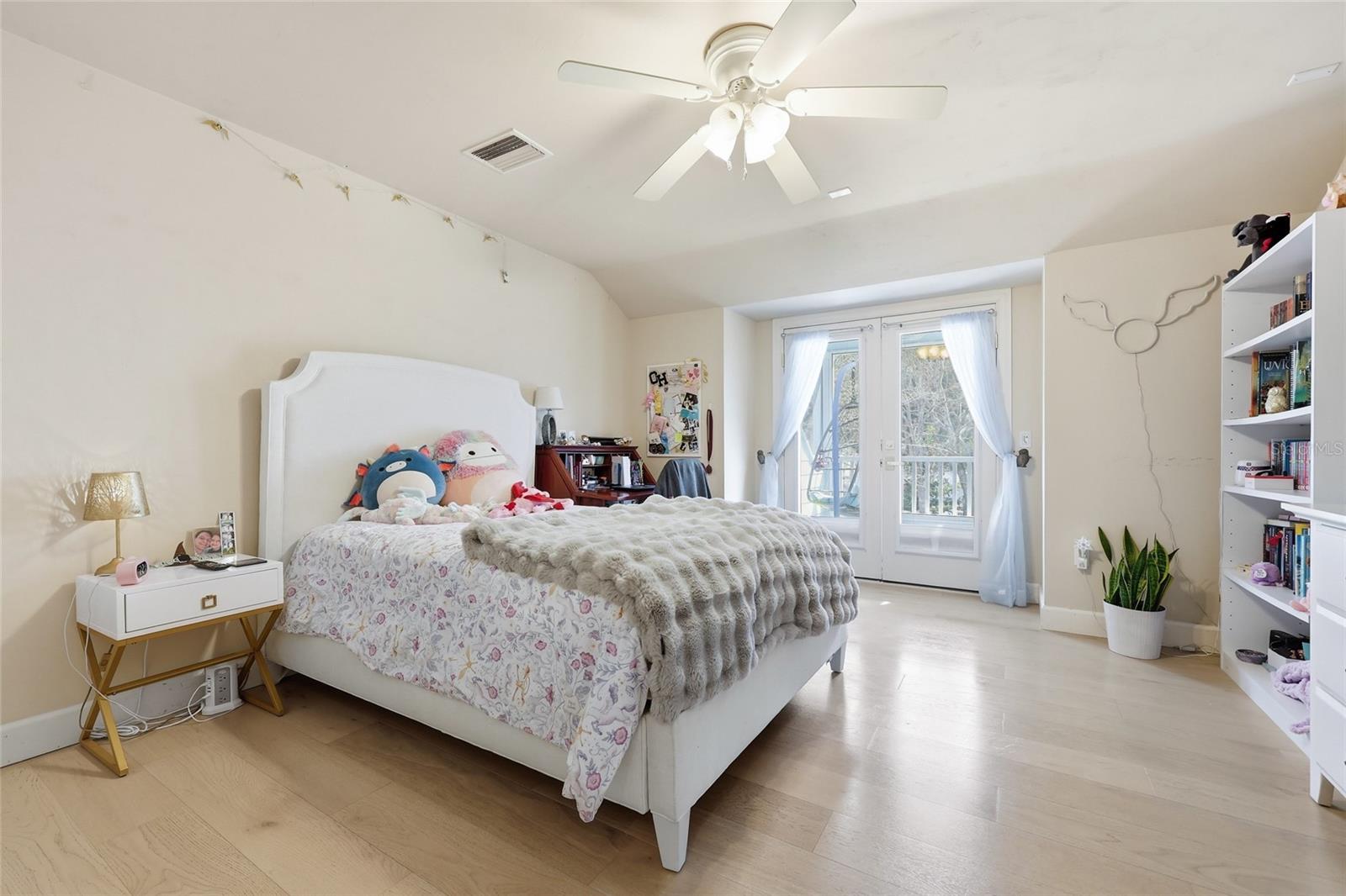 Image 30 of 41 For 13144 6th Avenue