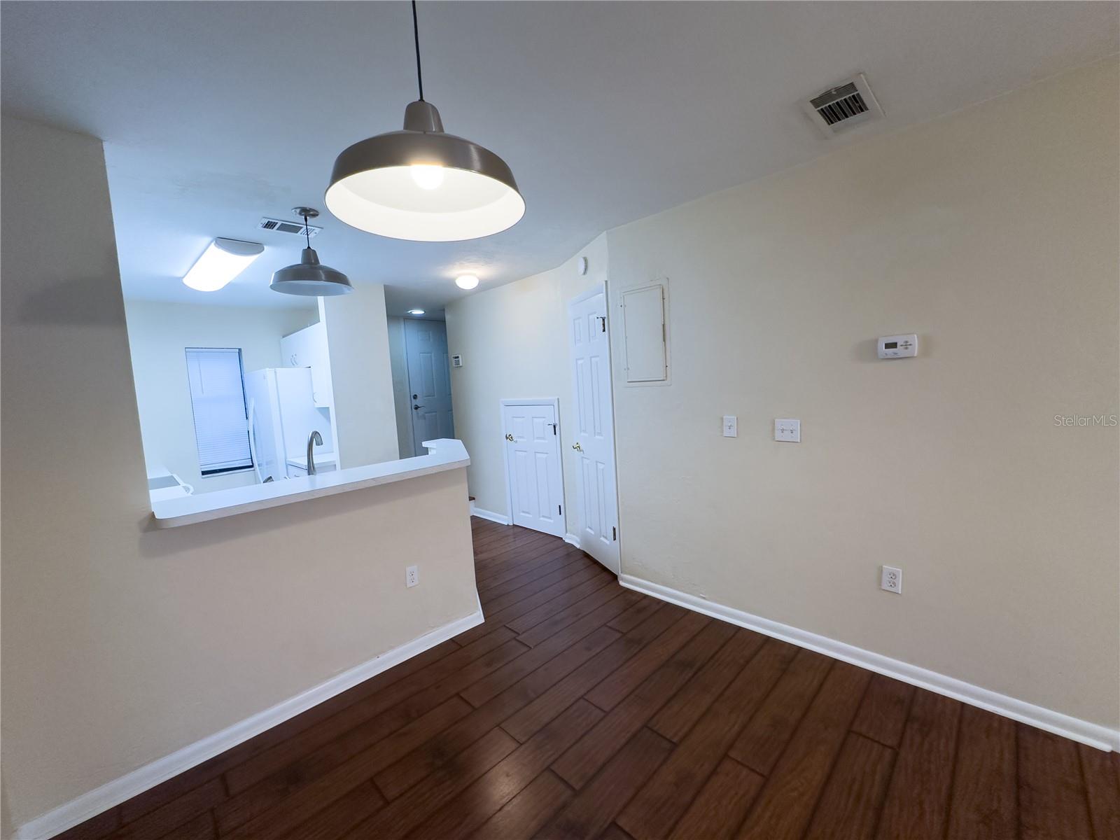 Image 8 of 37 For 1416 25th Place