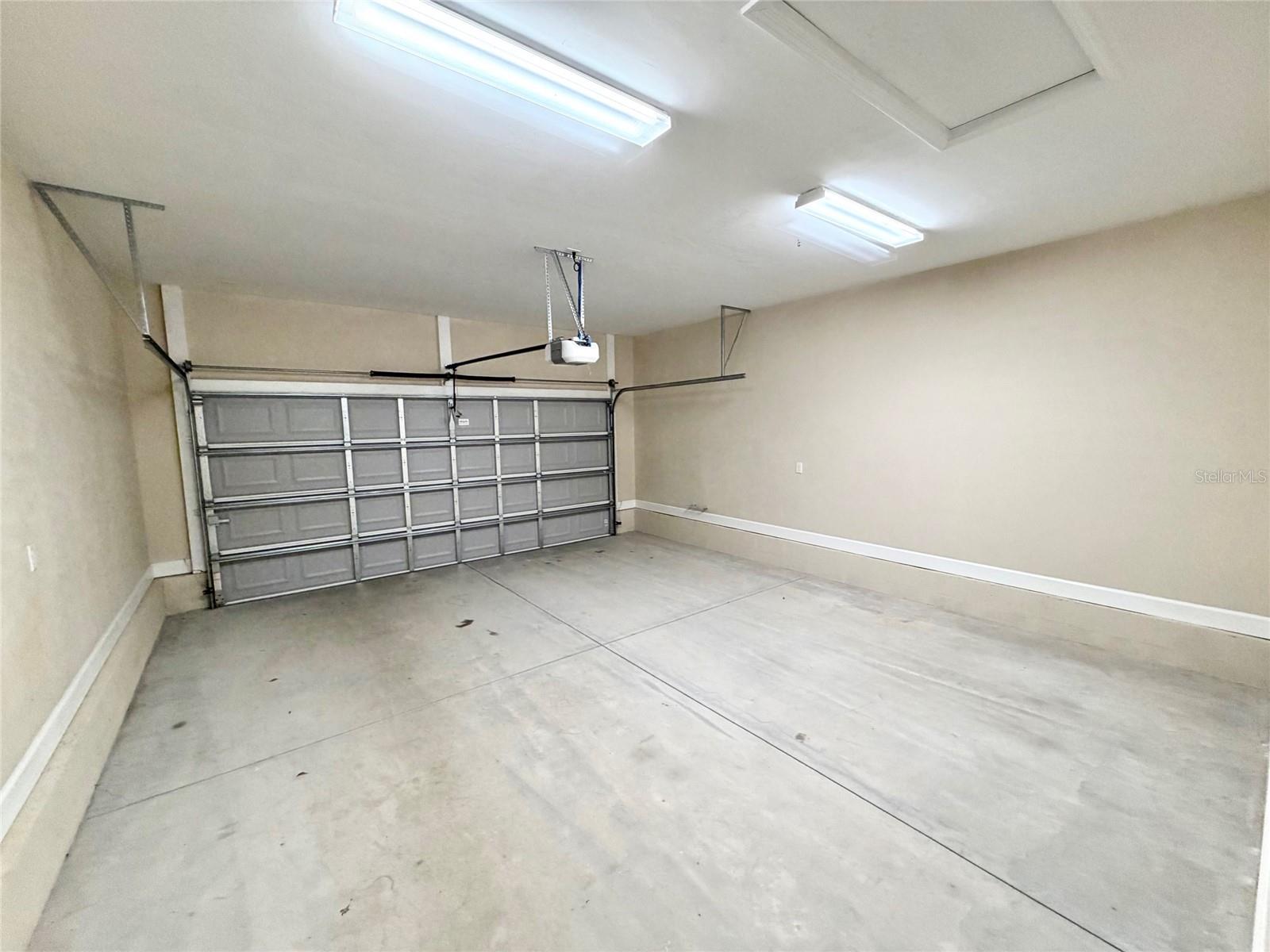 Image 16 of 22 For 18254 238th Street