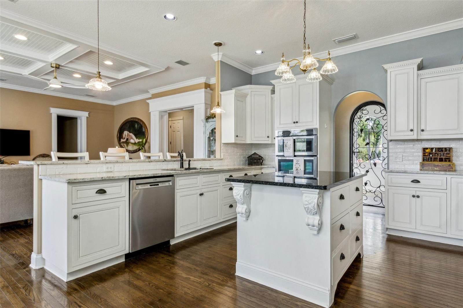 Image 18 of 66 For 127 River Road