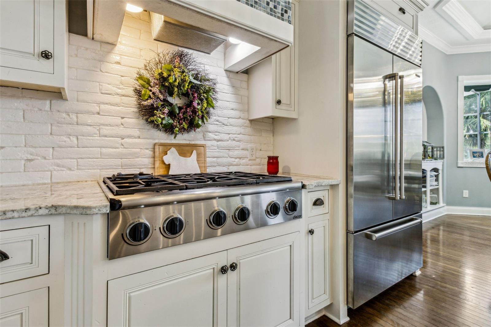 Image 20 of 66 For 127 River Road