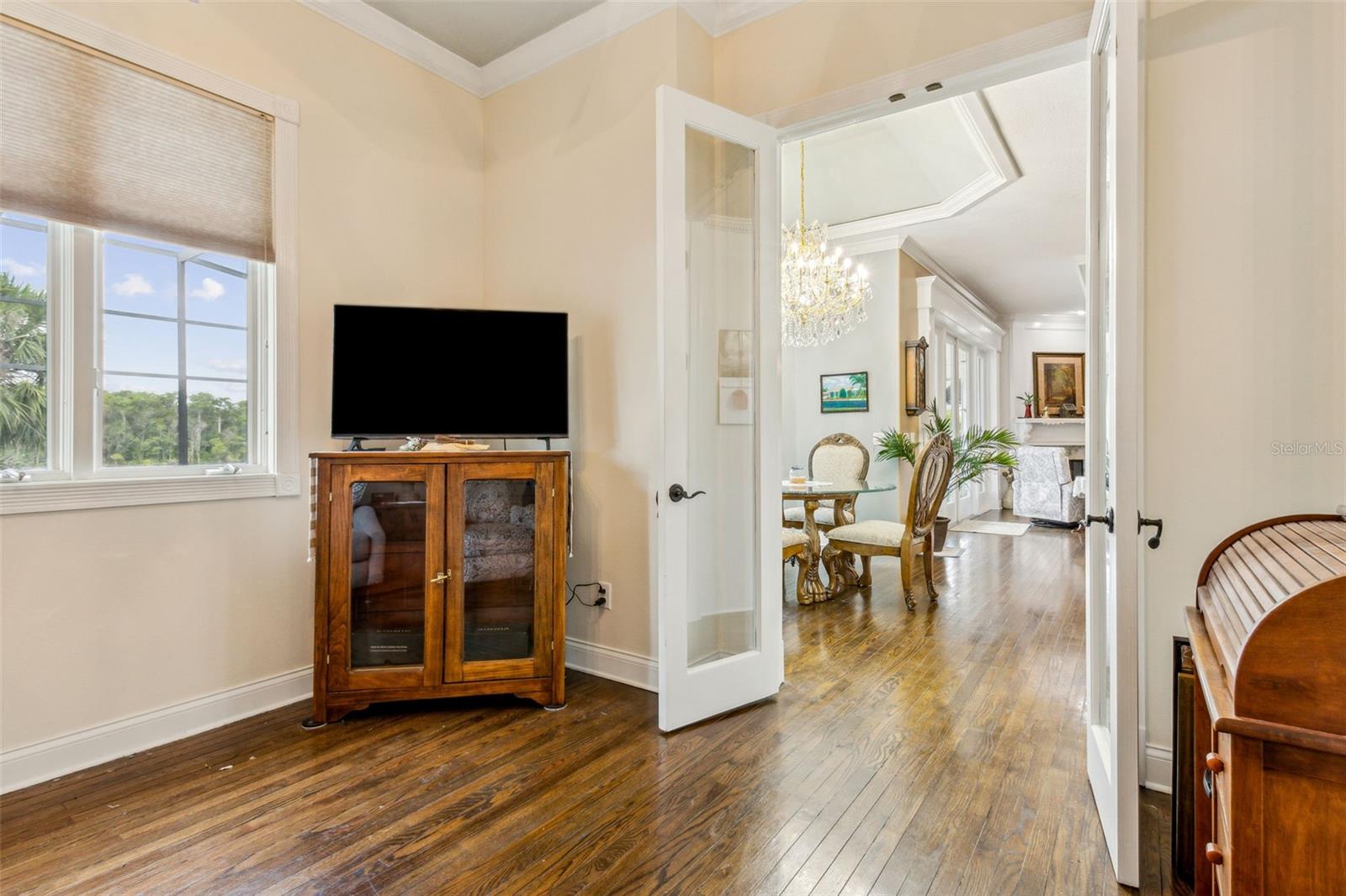 Image 34 of 66 For 127 River Road