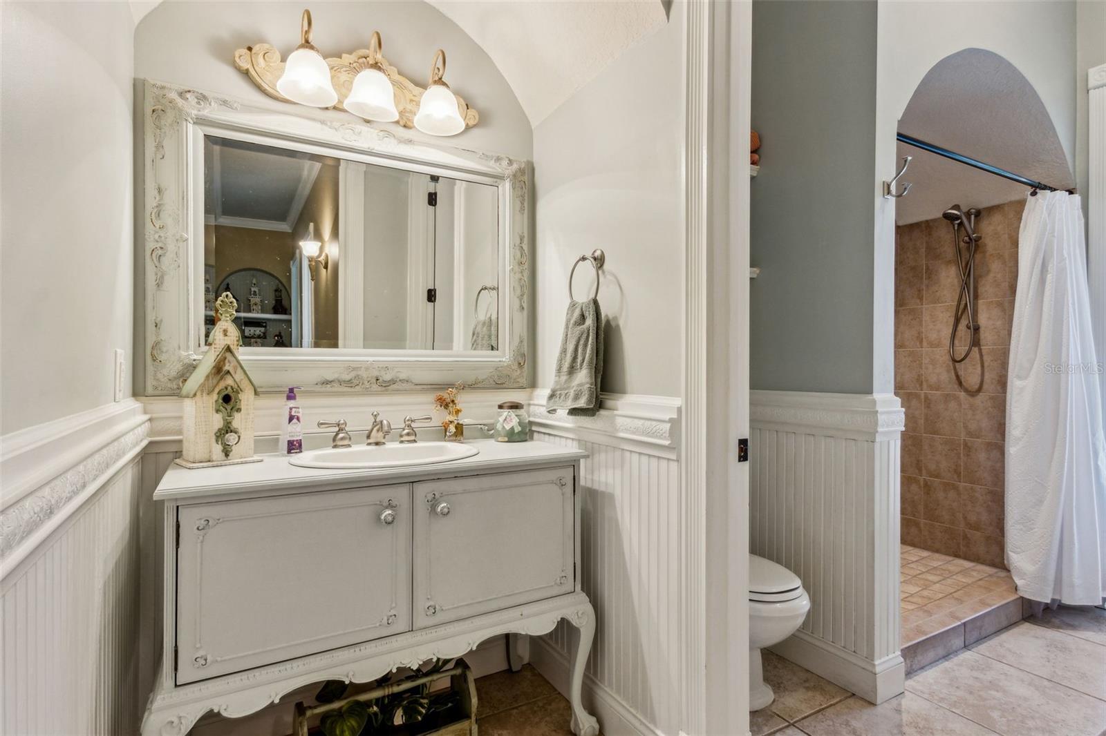 Image 40 of 66 For 127 River Road