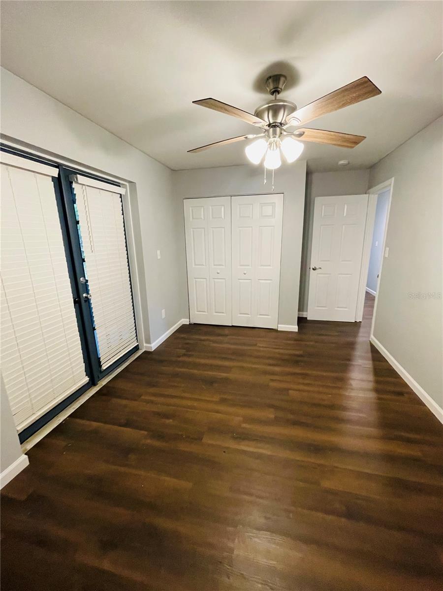 Image 10 of 13 For 6826 52nd Avenue