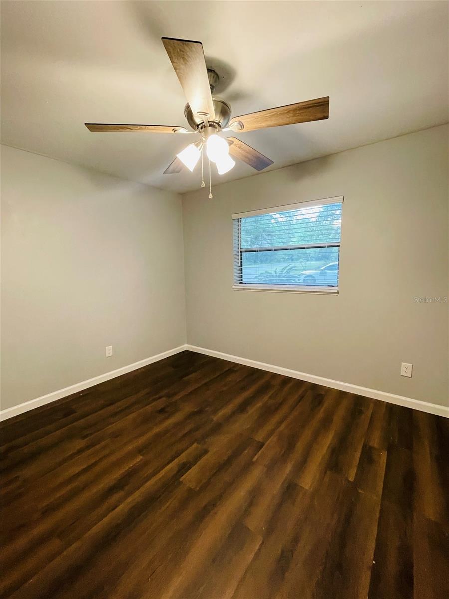 Image 6 of 13 For 6826 52nd Avenue