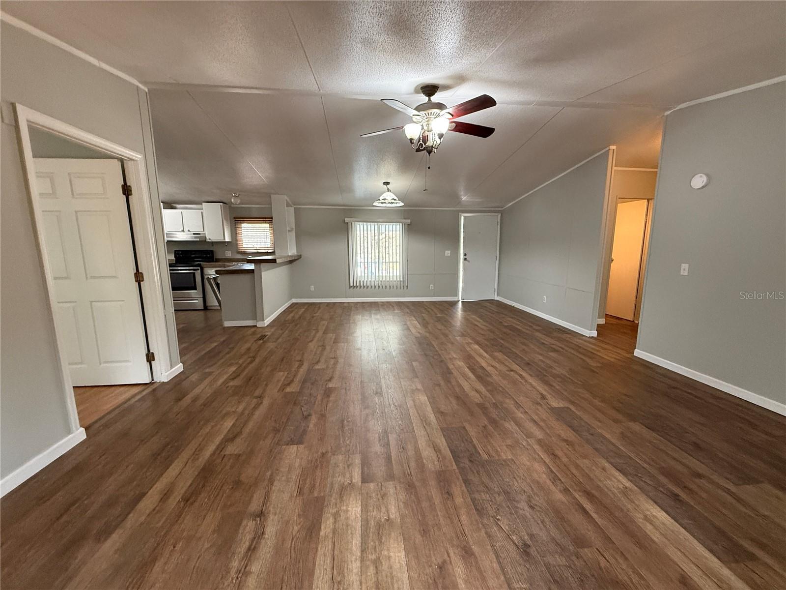 Image 4 of 49 For 3209 128th Lane