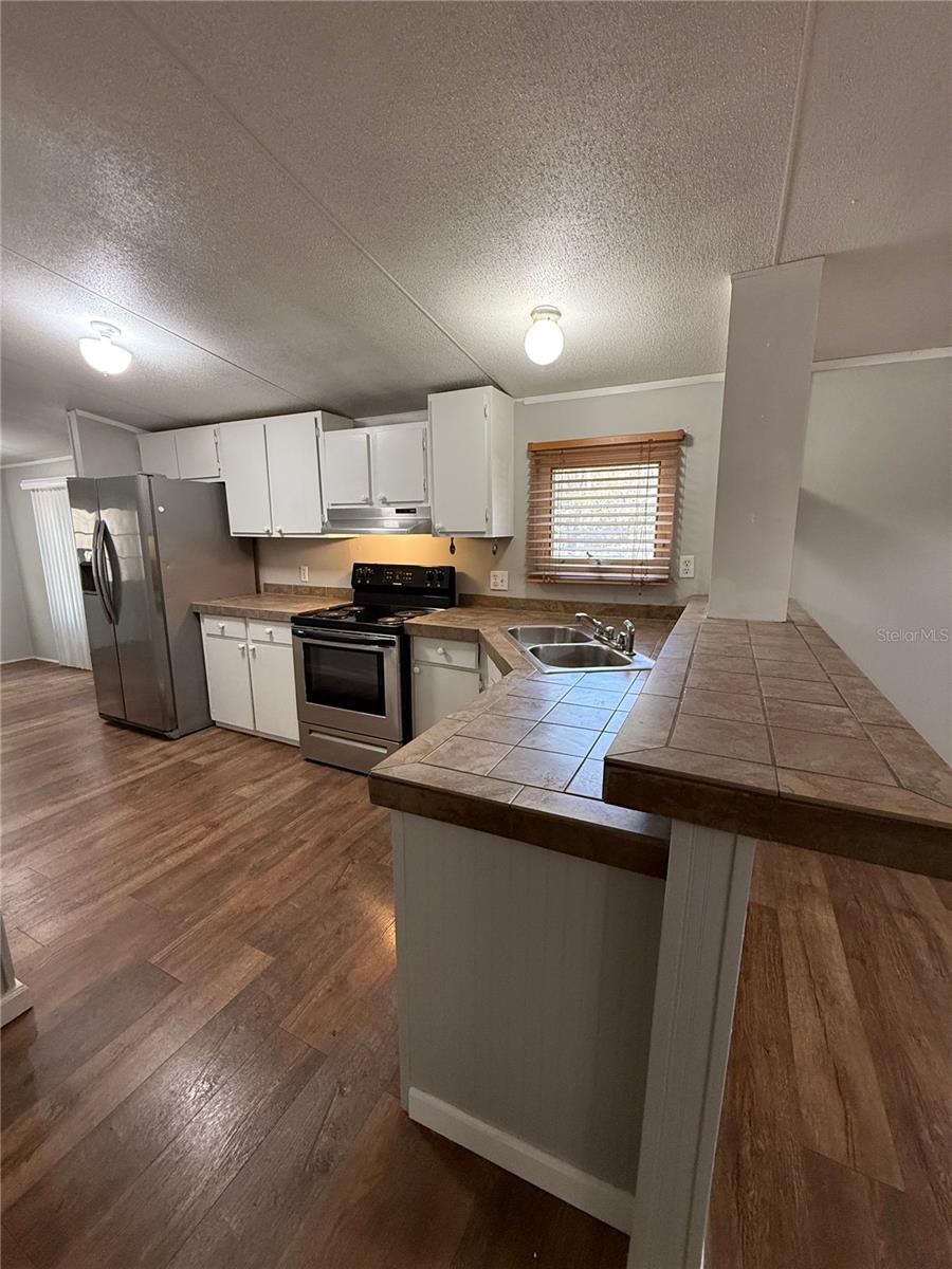 Image 8 of 49 For 3209 128th Lane