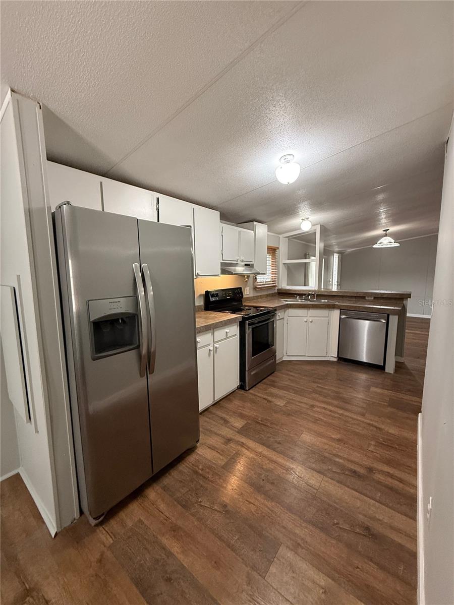 Image 9 of 49 For 3209 128th Lane