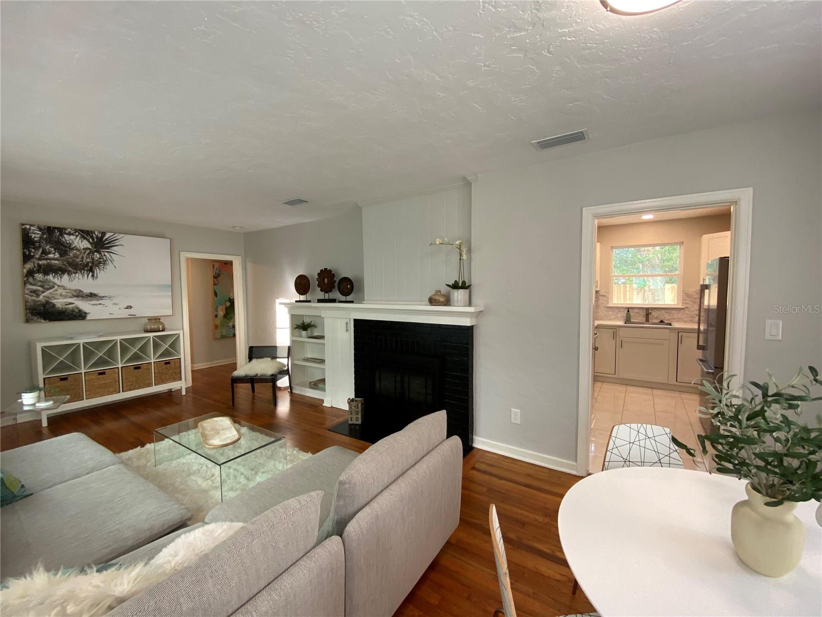 Image 10 of 26 For 2034 7th Lane