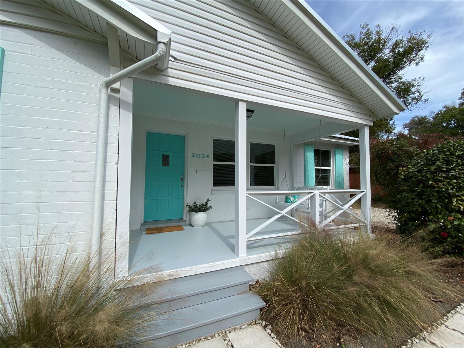 Image 3 of 26 For 2034 7th Lane