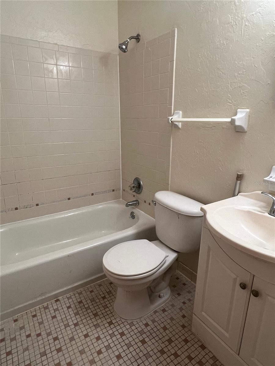 Image 9 of 15 For 2626 31st Place A