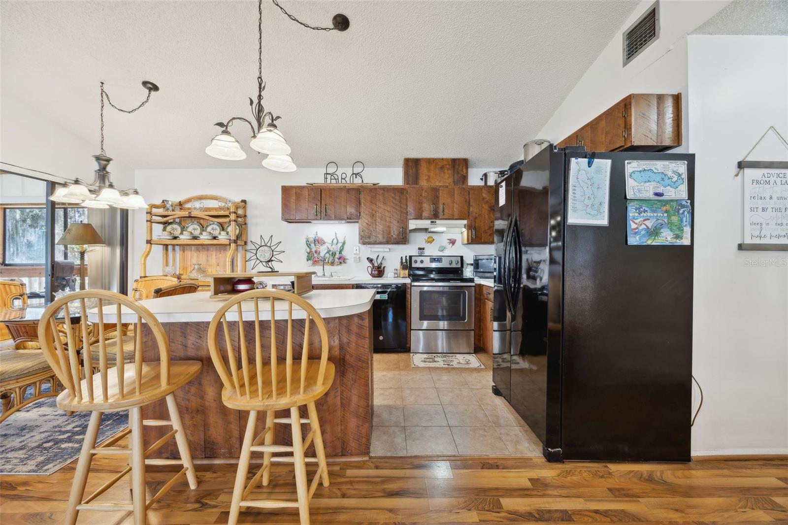 Image 15 of 57 For 213 Char Lane