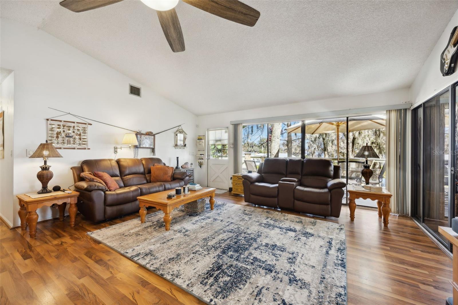 Image 8 of 57 For 213 Char Lane