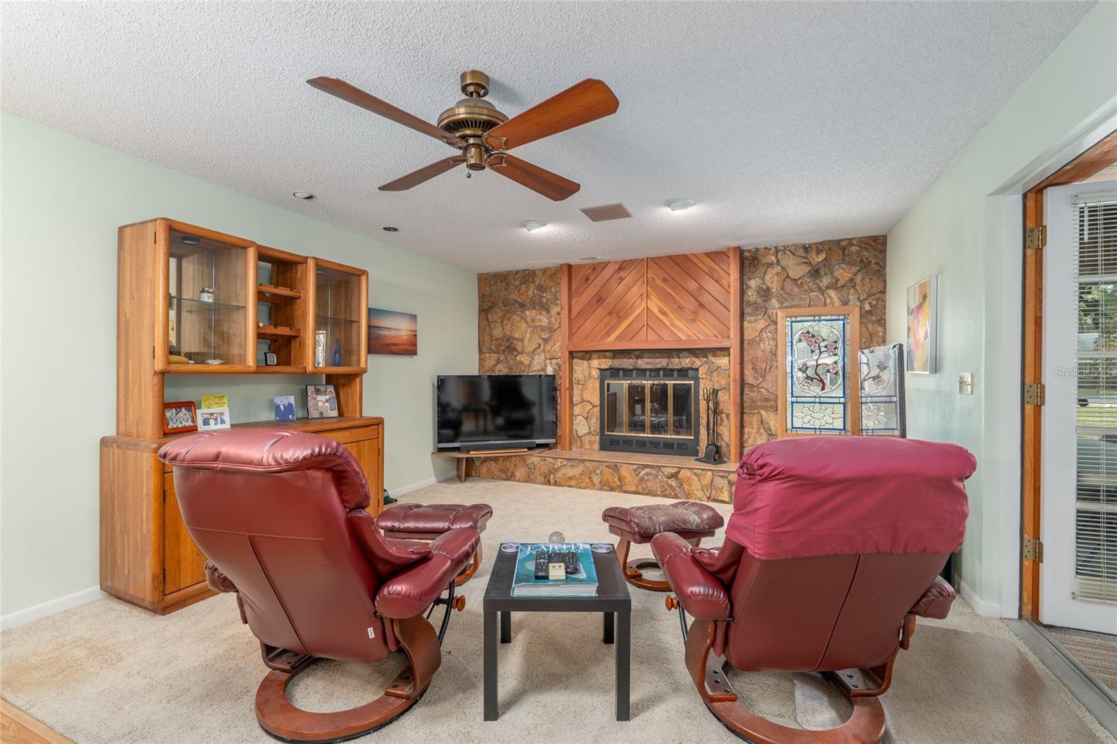 Image 30 of 92 For 8707 88th Court Road K