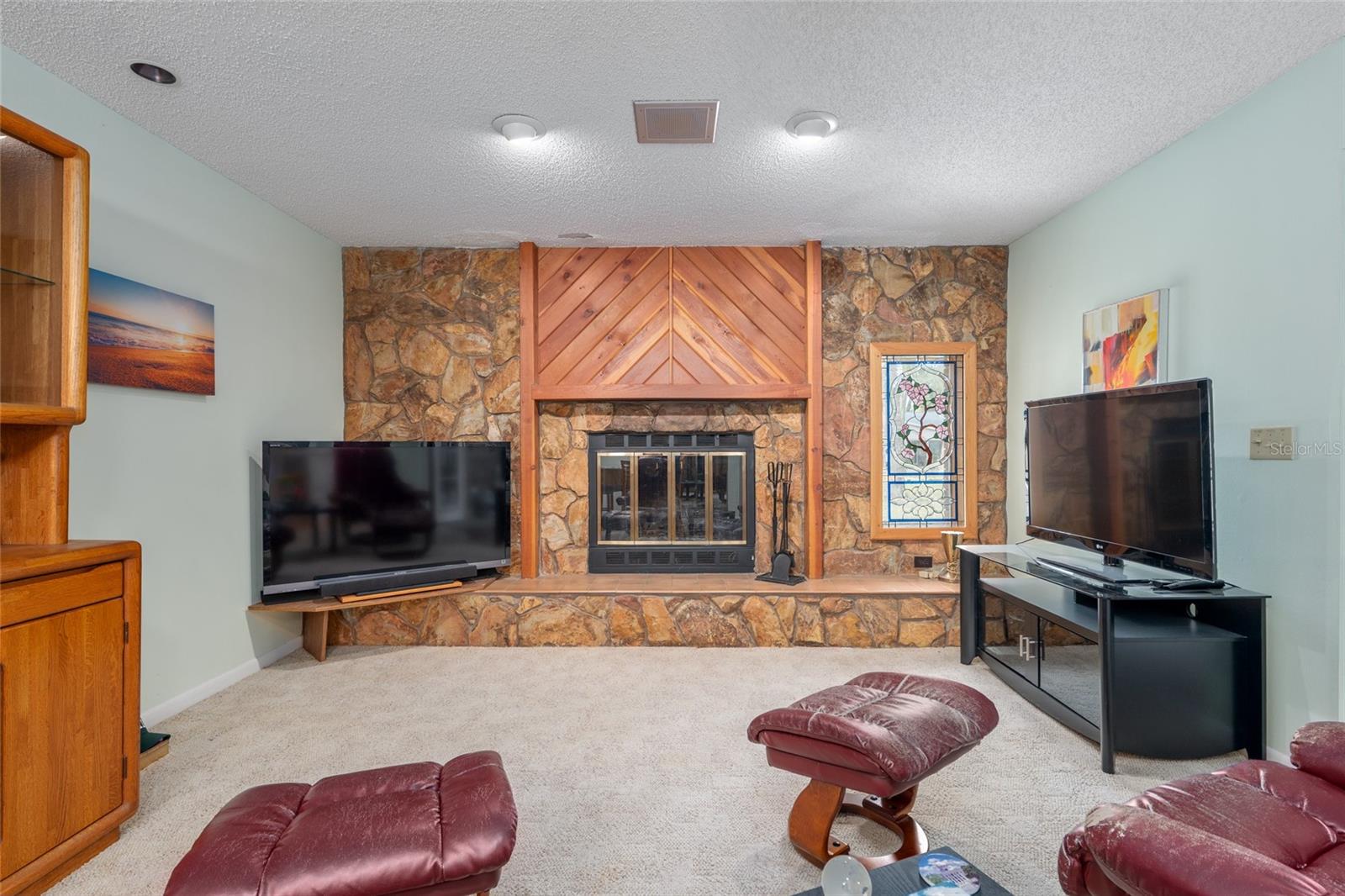 Image 31 of 92 For 8707 88th Court Road K