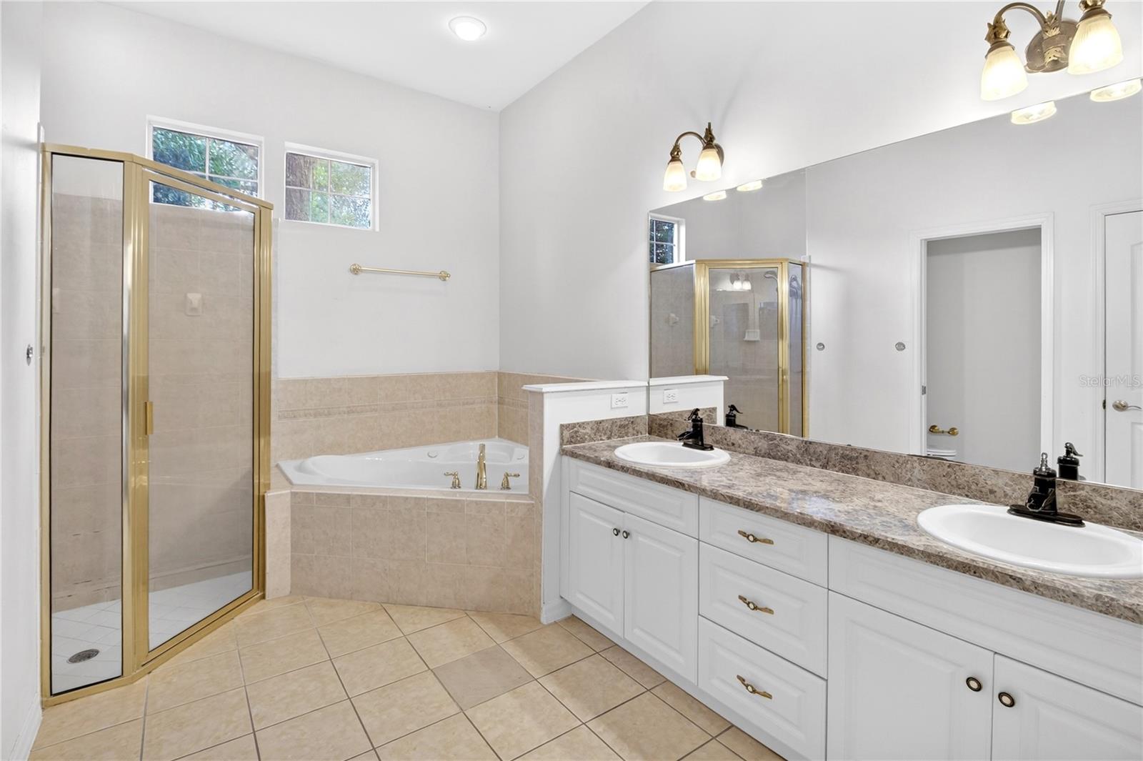 Image 25 of 50 For 922 88th Street