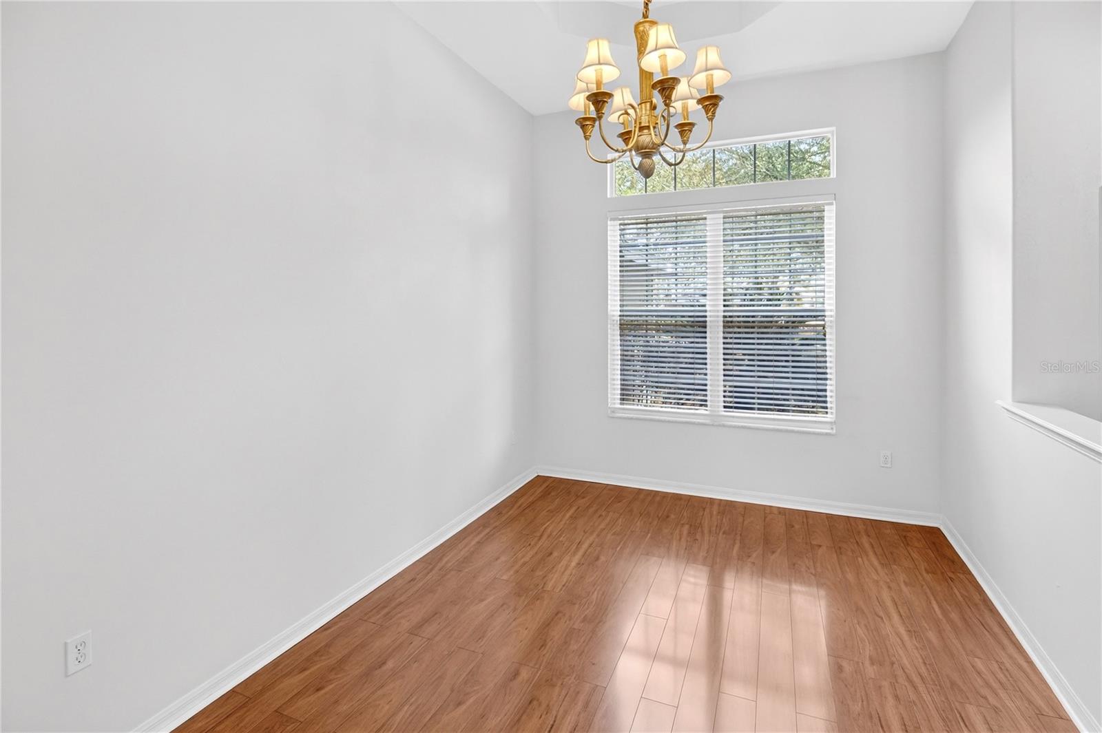 Image 6 of 50 For 922 88th Street